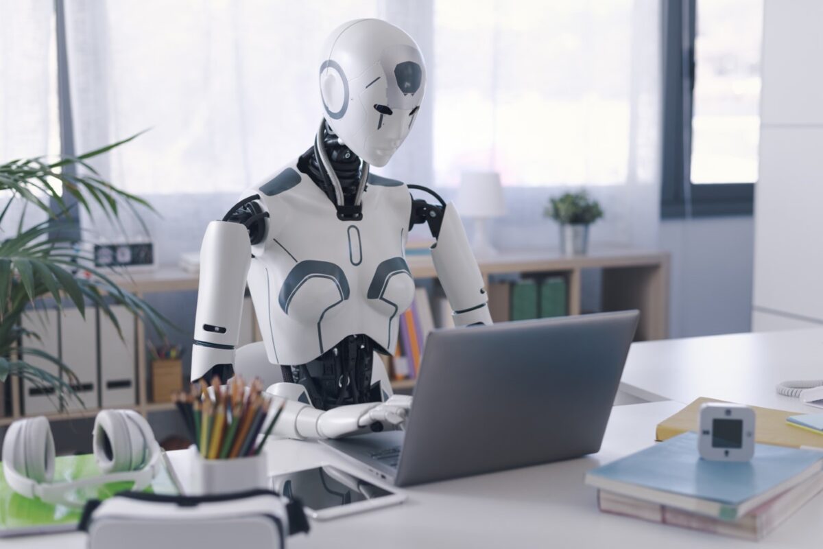 humanoid robot using a computer